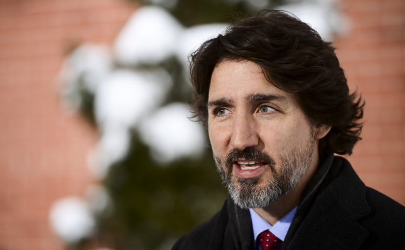 杜魯多：本國可能強制入境旅客或外遊回國國民自費在酒店隔離14天