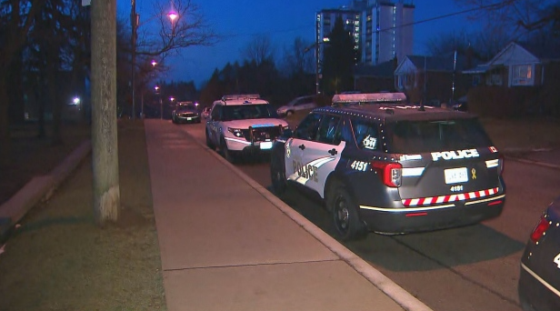 城東清晨發生刺人案 男子受重傷