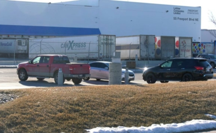 卡城東北Loblaws配送中心至少有10名有症狀員工繼續工作