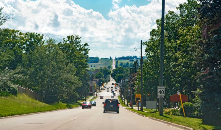 有市長籲省府公路設檢查站 阻遊人往北部市鎮兼防病毒