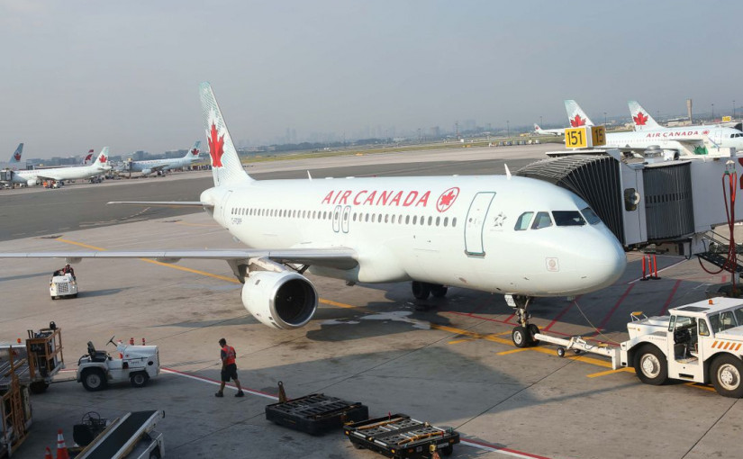 加航去年第四季虧損11.6億元