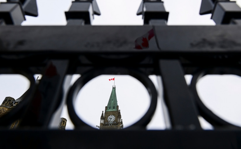 本財政年度首9個月 聯邦赤字達2,482億