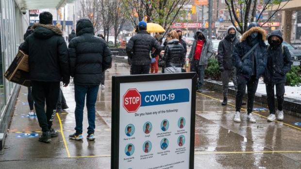 安省商戶周末巡查結果：近四成違反防疫規定