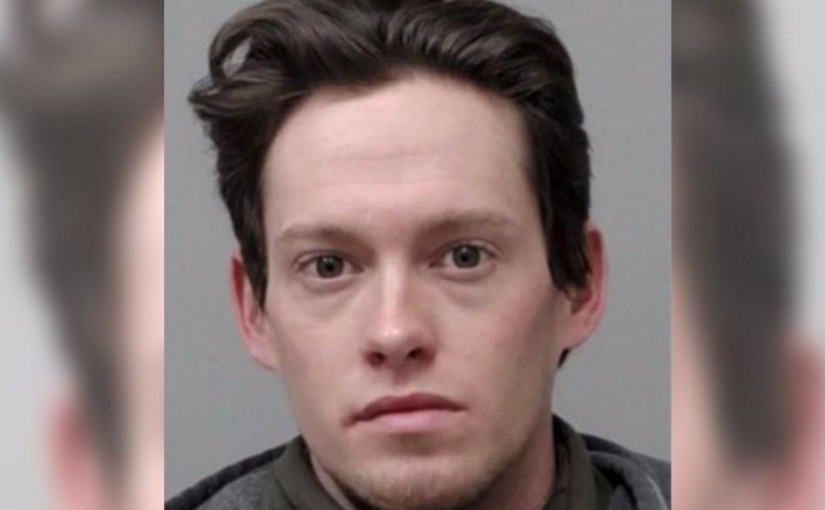 省警截查時遭刺傷 警通緝26歲可疑男子