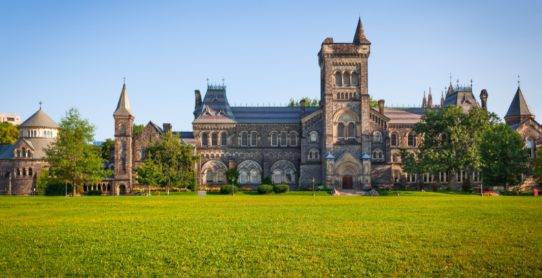 多倫多大學30個學科排名加拿大第一