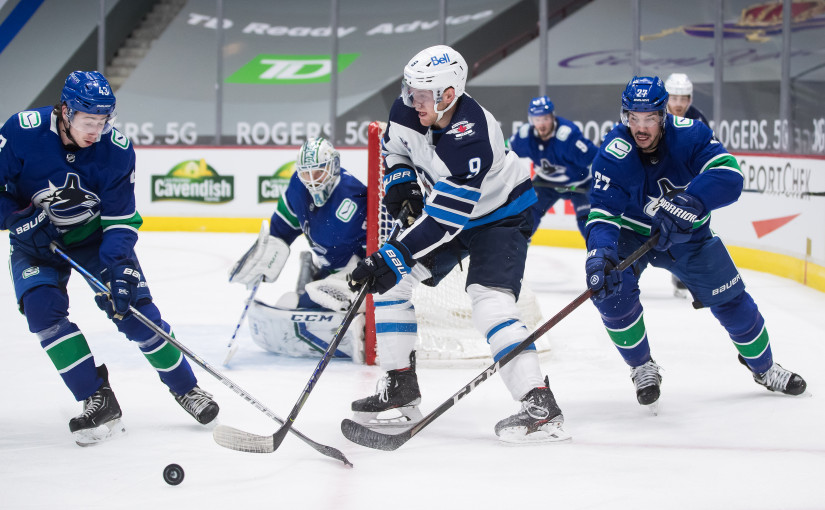 NHL溫尼辟噴射機隊5：1大勝溫哥華加人隊