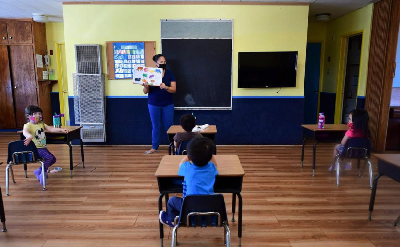 卑詩所有4至12班學生在課室內必須戴口罩