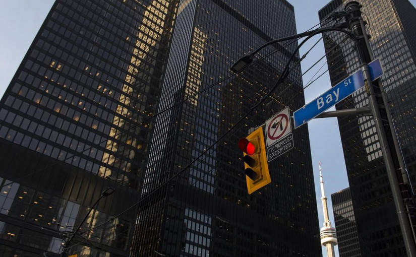 【更新】金價下跌材料股承壓  多指連續第二日小幅收跌