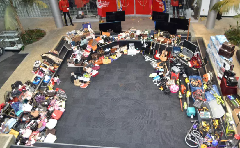 列市連環爆竊案中的百件名牌奢侈品 當局申請充公賊贓