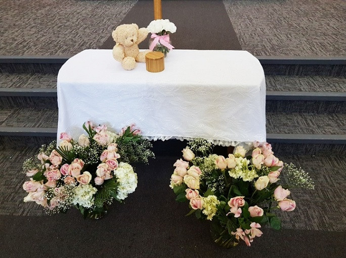 卡加利父母不知過世女兒的骨灰已被處置 殯儀館遭起訴