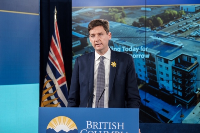 省府宣佈投20億元低利率貸款 鼓勵為中等收入家庭增建可負擔房屋