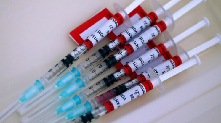 加國批准12至15歲兒童接種輝瑞疫苗