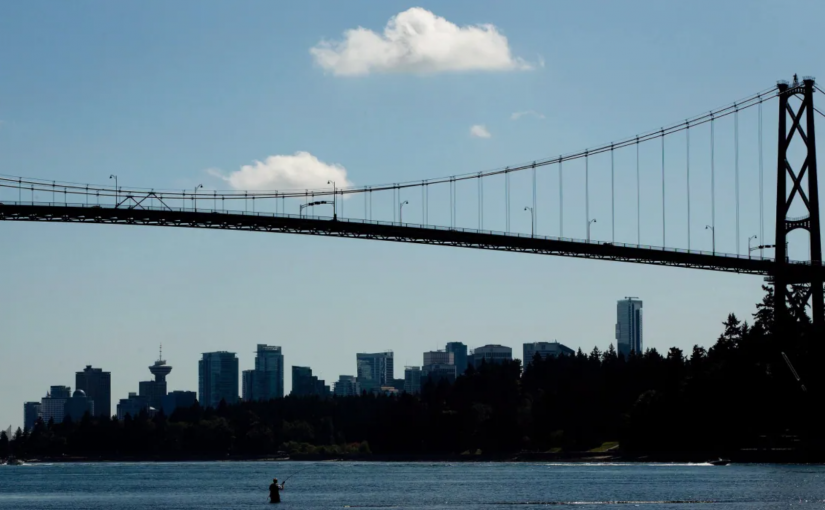 西溫警方正追緝3名企圖入屋爆竊犯 警隊出動直升機追捕狂奔疑犯