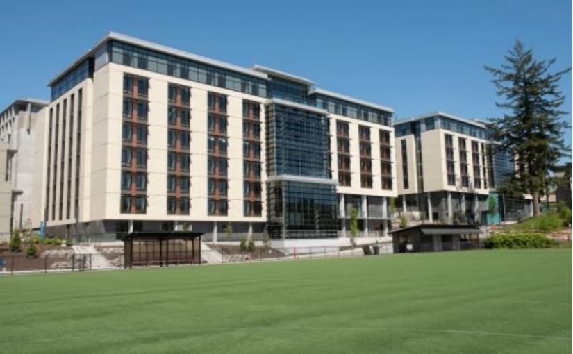 【視頻新聞】SFU本拿比校區兩棟學生宿舍正式開放 逾60學生已遷入