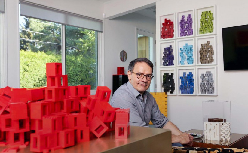 這個多倫多商人用搭樂高解壓