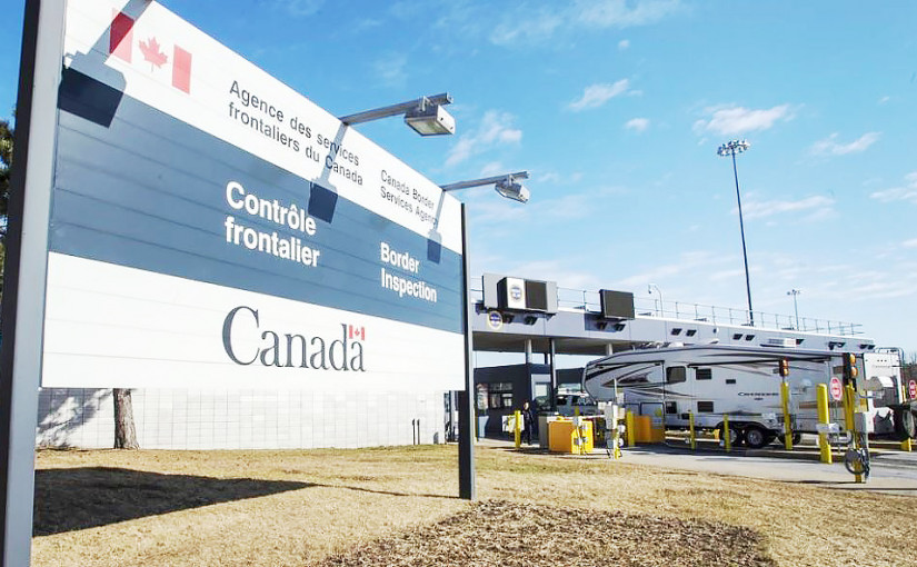 近六成加人認為所有入境旅客須出示疫苗接種證明