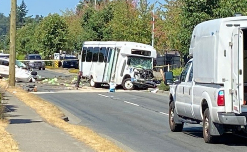 阿波斯福發生多車相撞交通意外 十多人受傷
