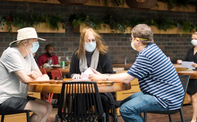 樂觀情緒降 76％加拿大人支持疫苗護照政策