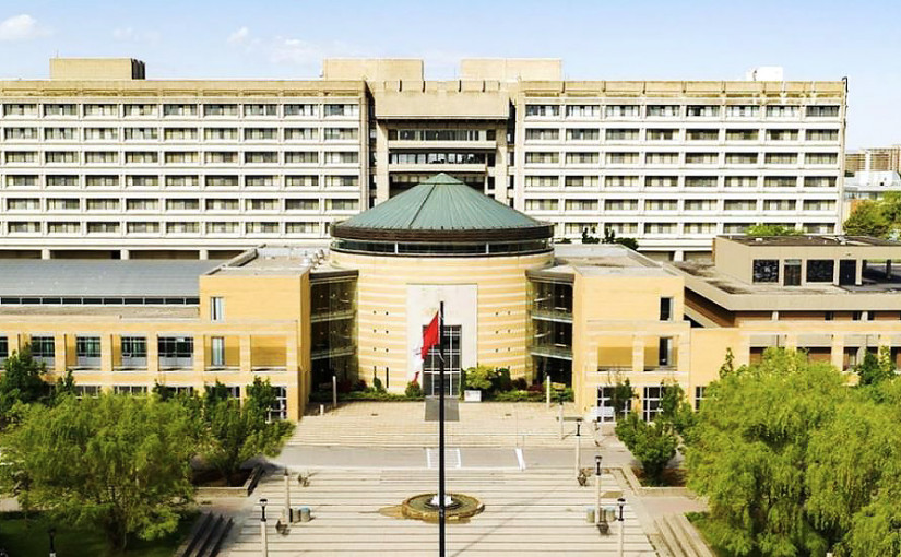 越來越多大專院校要求進校師生須完成疫苗接種