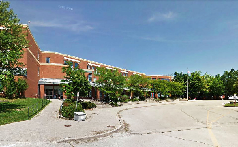 約克區4中學變臨時中心 為師生與家長接種疫苗