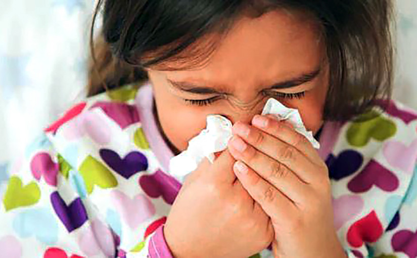 安省剔除流鼻水為新冠症狀 但建議學童不上學留家