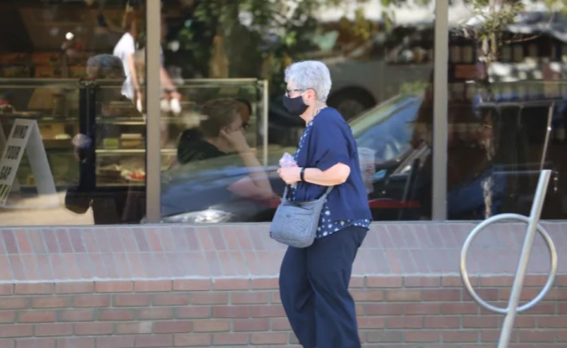 愛民頓本周五恢復口罩附例規定