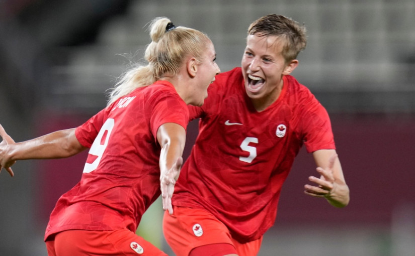 加拿大女子足球隊坐銀望金 Quinn將成為第一位獲得奧運獎牌的跨性別選手