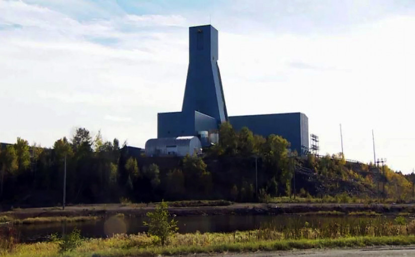 33名礦工已安全爬上地面 餘下6人下午料救出