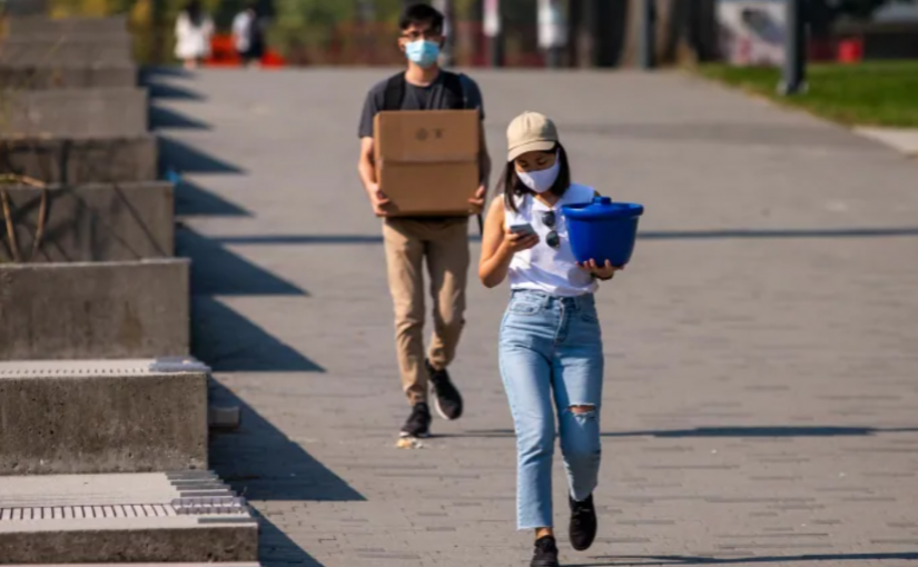 儘管卑詩高校非強制接種疫苗 但無疫苗證明者將在校園內寸步難行
