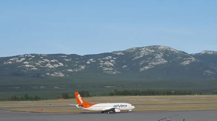 兩班航班染疫 另溫哥華有護理院爆發疫情