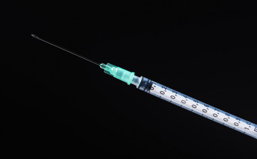 二埠一名藥劑師 涉嫌使用同一注射器筒為多人注射新冠疫苗