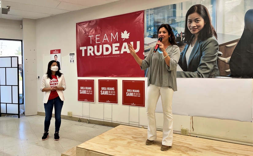 【聯邦大選2021】小杜夫人蘇菲為本拿比華裔候選人站台 落區拉票受歡迎