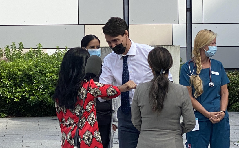 杜魯多承諾通過立法來打擊醫院外抗議者