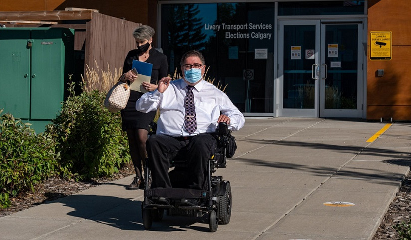 Kent Hehr競逐卡加利市長選舉