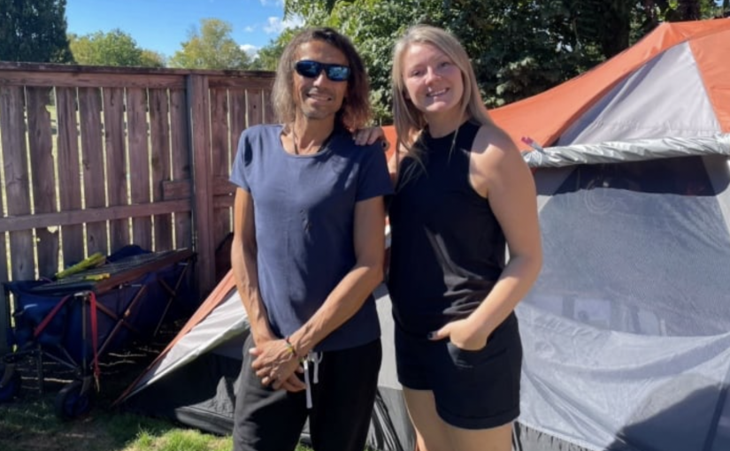 加油站老闆慘變流浪漢 遇好心女子收留後院重獲新生