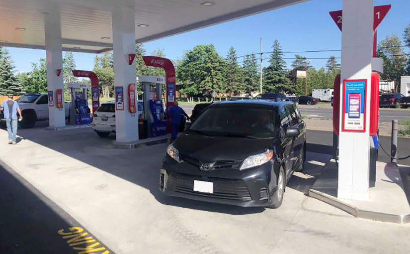 大多區汽油價周五料降2仙 彼得堡汽油價全省最低