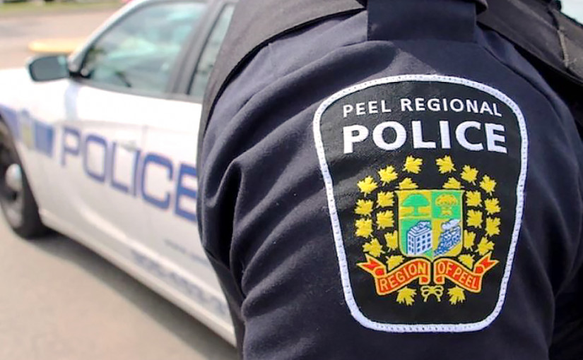 私家車尾撞停泊中貨櫃車 女司機當場死亡