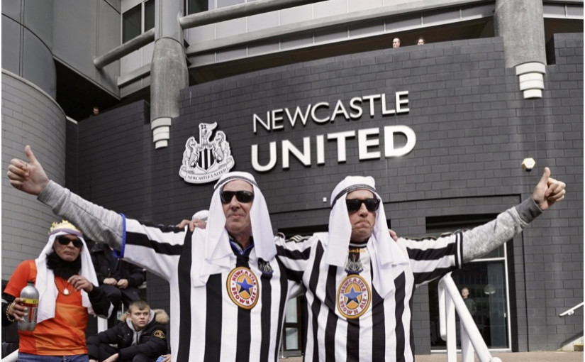 阿拉伯衣著入場睇波 紐卡素撤回停穿勸喻