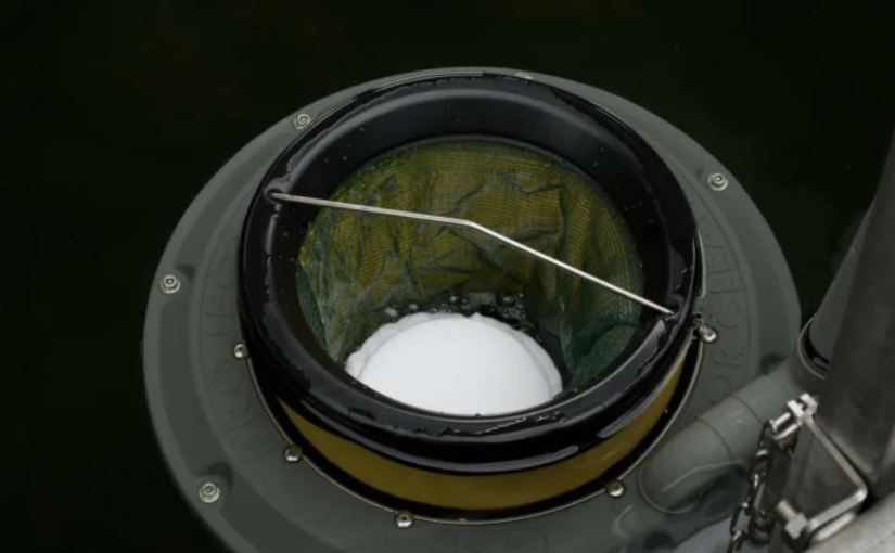 海洋垃圾收集器正幫助清理福溪水域