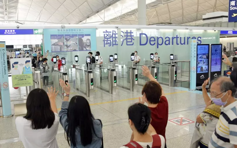 中國取消對入境旅客的 COVID-19 檢疫規定