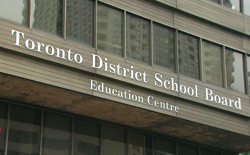多倫多教育局330教職員無打針今起放無薪假
