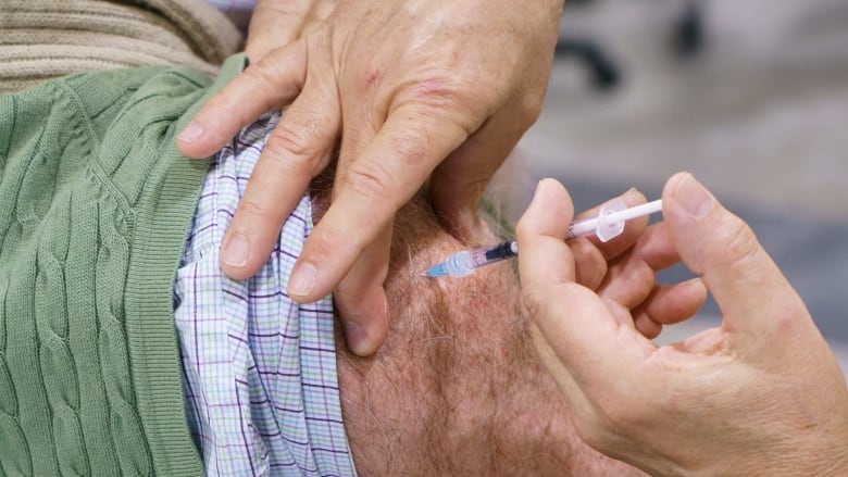 加拿大9省區新增1,913例新冠病例 再多19人死亡