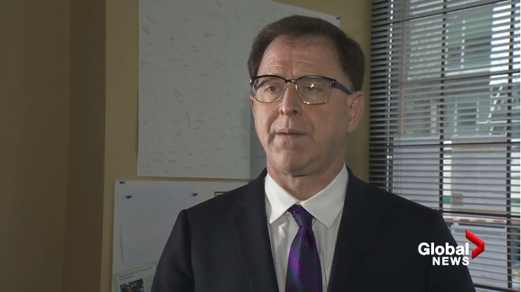 就新變種病毒 卑詩省政府暫未考慮改變接種加強劑計劃