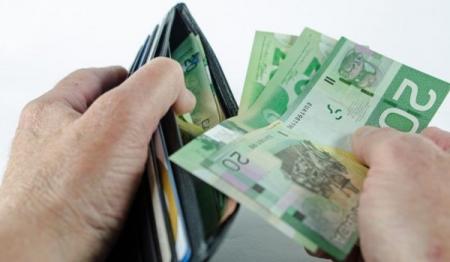 經濟分析師：通脹不會很快結束 市民要保存購買力