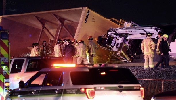 皮克靈火車軌工業意外  工人被碎石車翻側壓斃