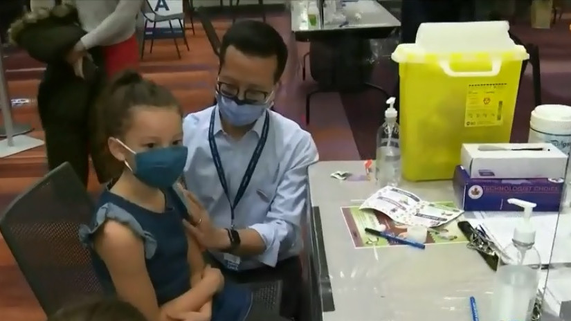 亞省家長可為5至11歲兒童預約接種新冠疫苗