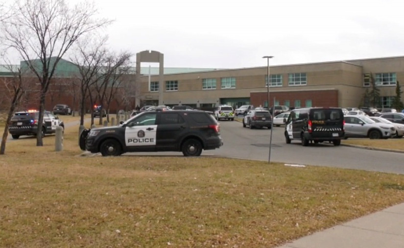 一名青年被控在卡加利東北區高中學校傷人