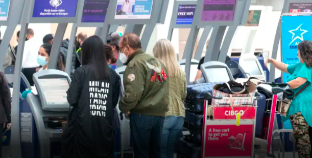 專家說：Omicron變種病毒加劇疫情　應慎重考慮旅行計劃