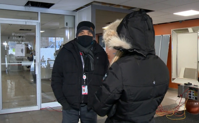 卡加利市中心柏文大廈冒嚴寒疏散住客