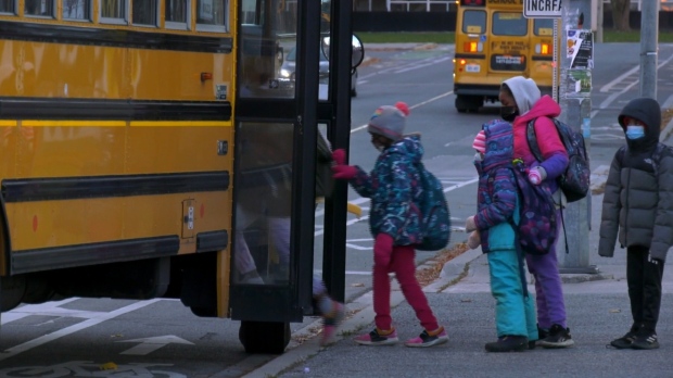 疫情導致司機短缺 皮爾區或臨時取消部分校車線路